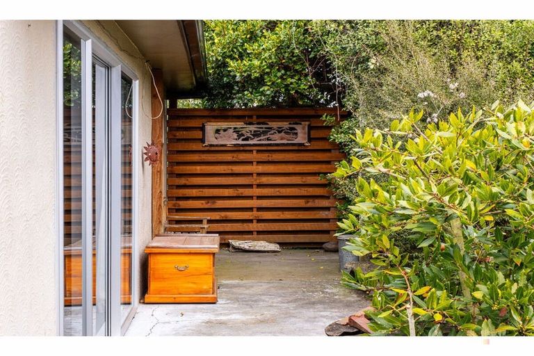 Photo of property in 10 Main North Road, Geraldine, 7930