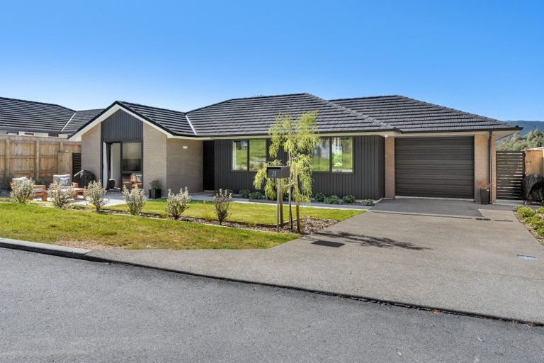 Photo of property in 21 Colorado Road, Totara Park, 5018