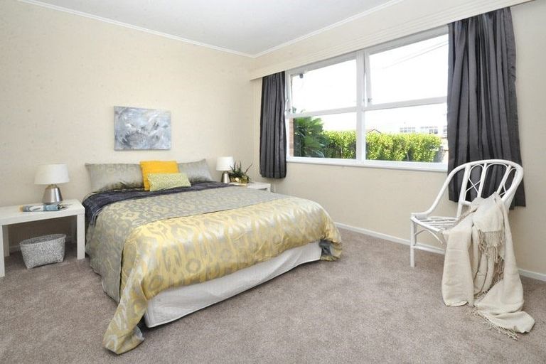 Photo of property in 2/5 Edward Avenue, Otara, Auckland, 2023