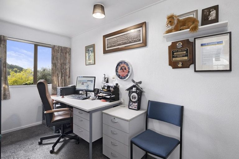 Photo of property in 108 Glenross Street, Glenross, Dunedin, 9011