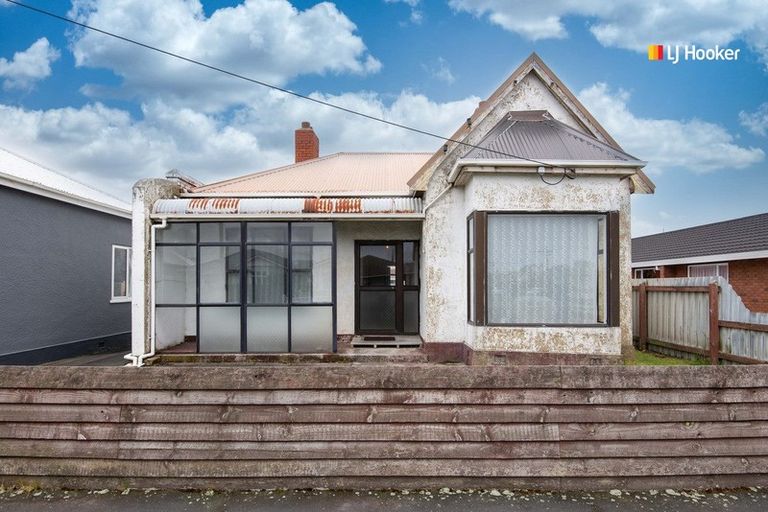 Photo of property in 105 Prince Albert Road, Saint Kilda, Dunedin, 9012