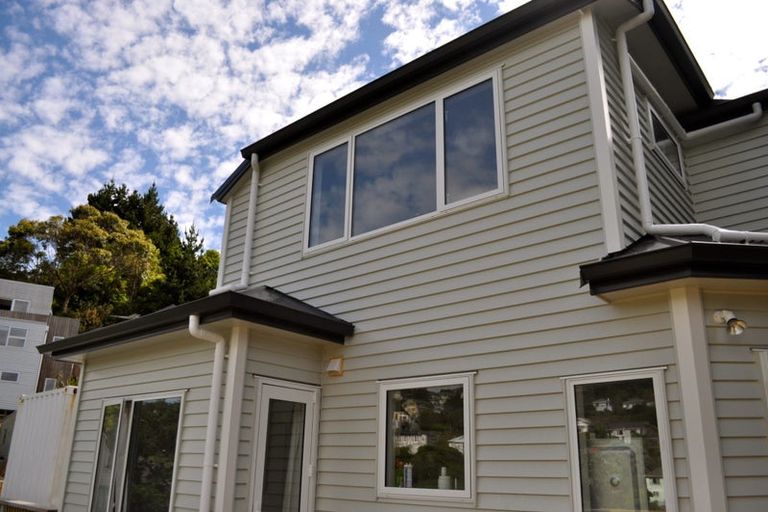 Photo of property in 8 Kopiko Way, Brooklyn, Wellington, 6021