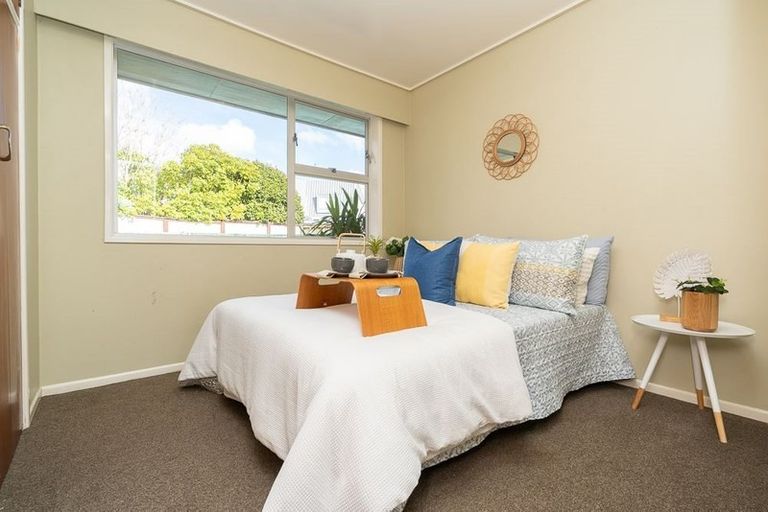 Photo of property in 33 Balfour Crescent, Riverlea, Hamilton, 3216