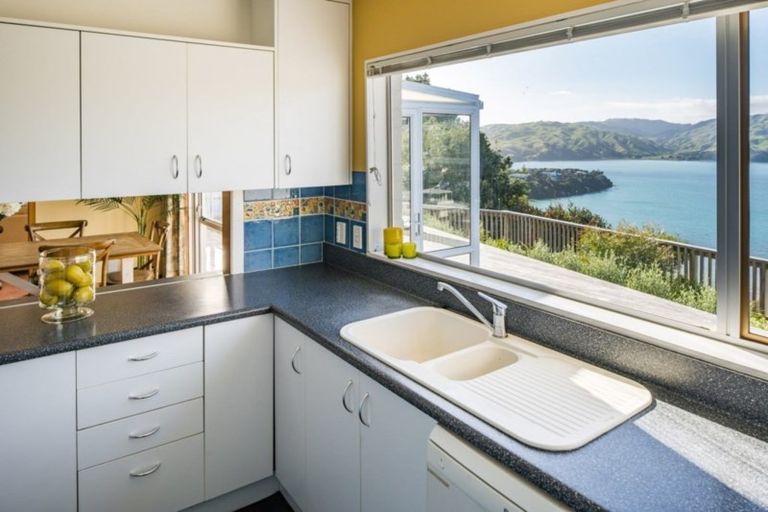 Photo of property in 103 Kahu Road, Paremata, Porirua, 5024