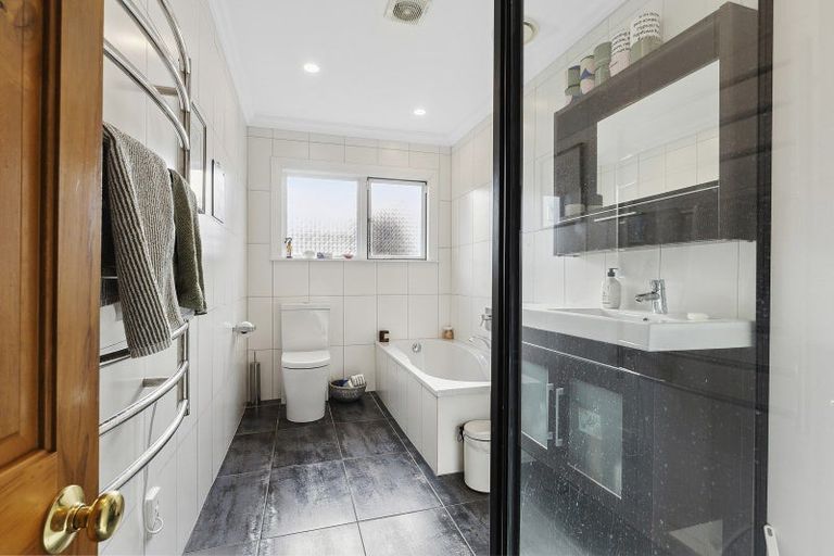 Photo of property in 41 Washington Avenue, Brooklyn, Wellington, 6021