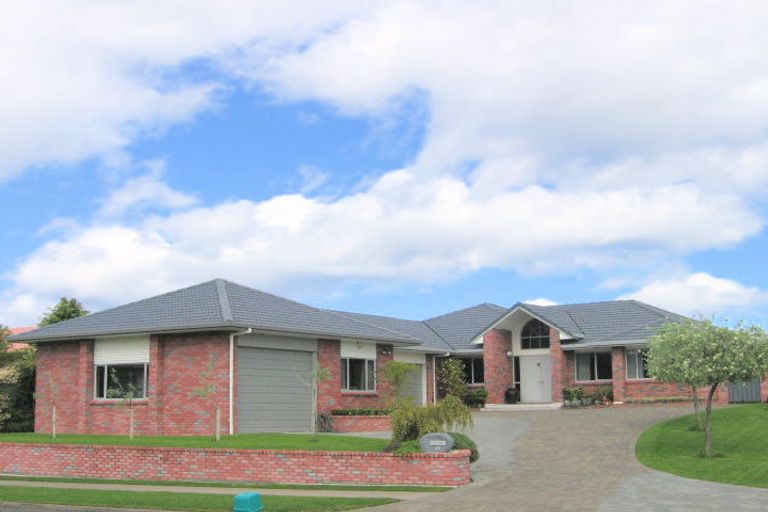 Photo of property in 68 Arrowsmith Avenue, Waipahihi, Taupo, 3330