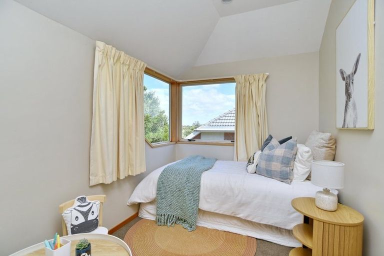 Photo of property in 44 Blue Gum Place, New Brighton, Christchurch, 8083