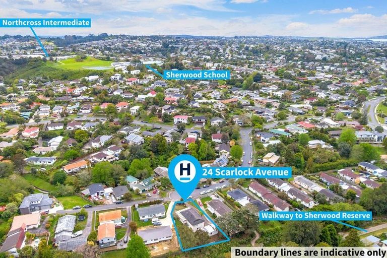 Photo of property in 22 Scarlock Avenue, Browns Bay, Auckland, 0630