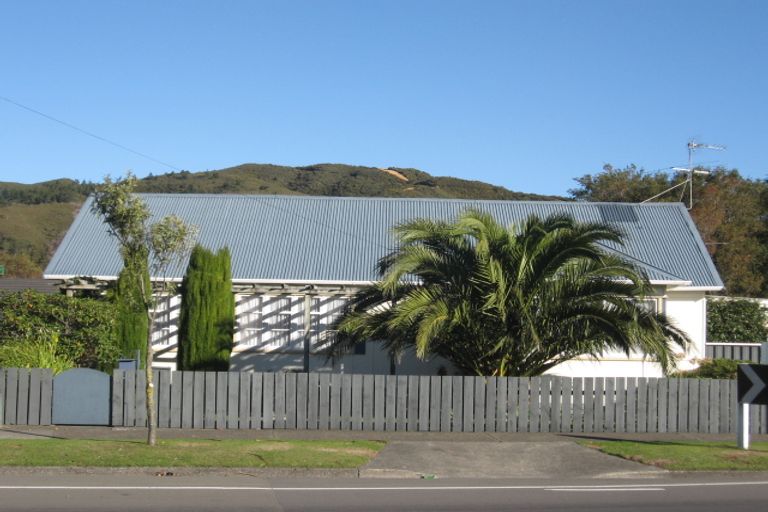 Photo of property in 124 Naenae Road, Naenae, Lower Hutt, 5011