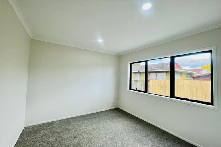 Photo of property in 1 Sharland Avenue, Manurewa, Auckland, 2102