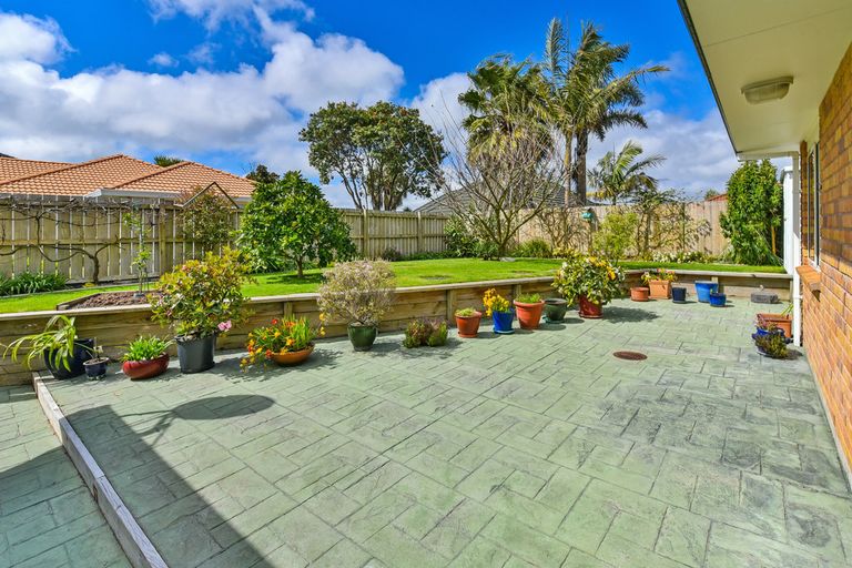 Photo of property in 36 Stewart Gibson Place, Manurewa, Auckland, 2105