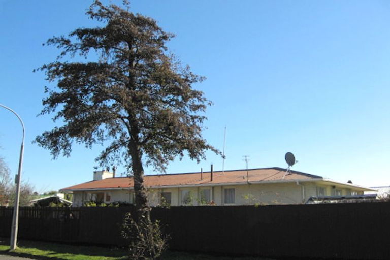 Photo of property in 1 West-watson Avenue, Hillmorton, Christchurch, 8025