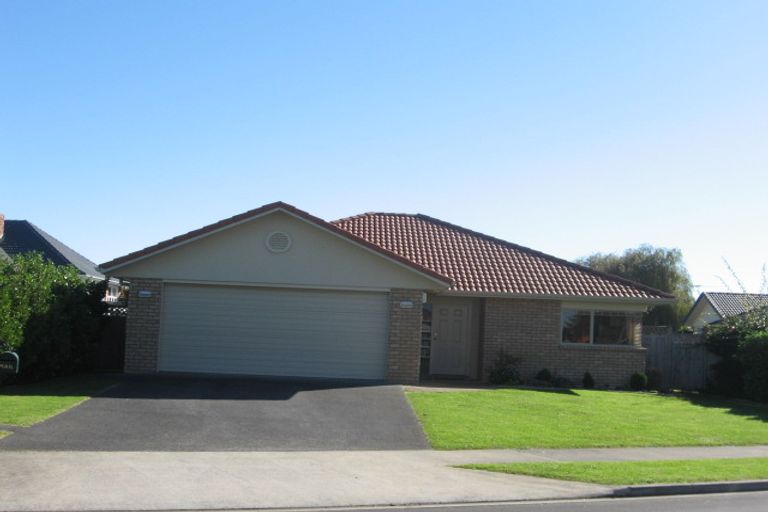 Photo of property in 11 Montilla Place, Manurewa, Auckland, 2102