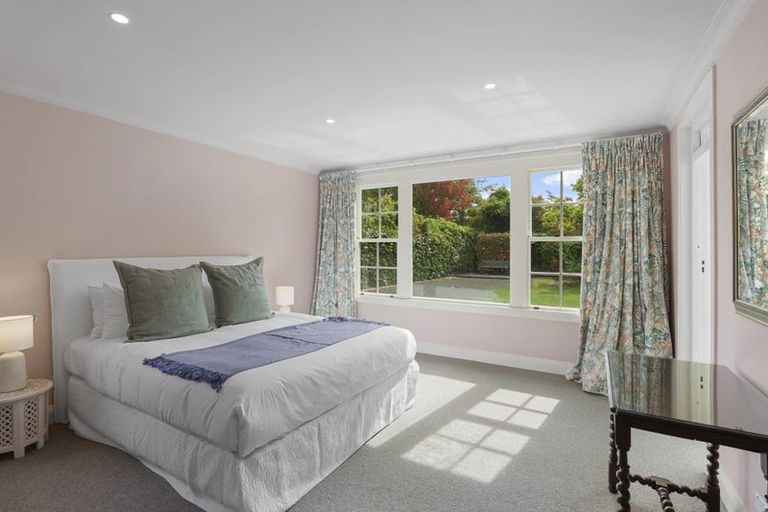 Photo of property in 16 Desmond Street, Merivale, Christchurch, 8014