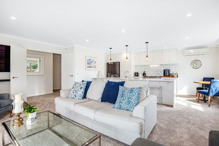 Photo of property in 5 Lucern Lane, Petone, Lower Hutt, 5012