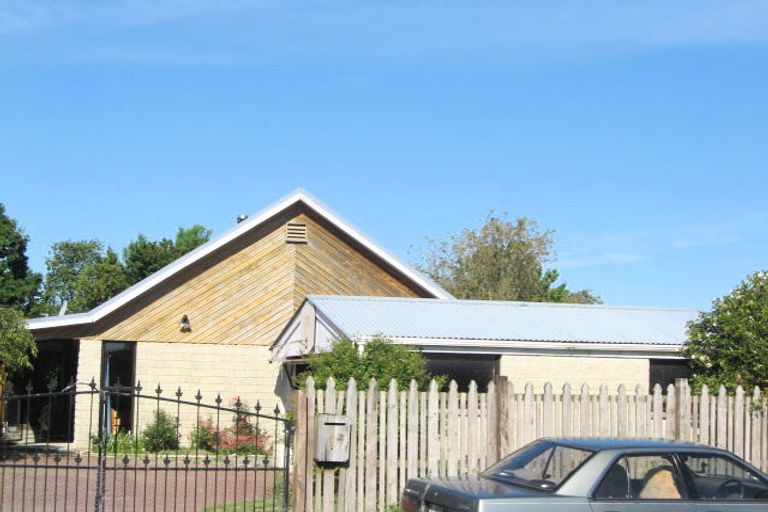 Photo of property in 1 Colchester Place, Templeton, Christchurch, 8042