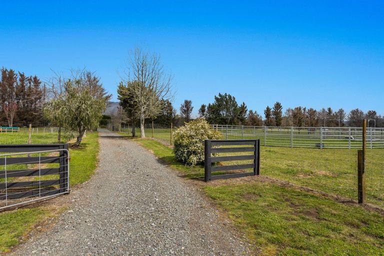 Photo of property in 108 Kawerau Road, Putauaki, Whakatane, 3192