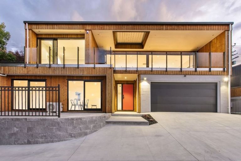 Photo of property in 137 West Hoe Heights, Orewa, 0931