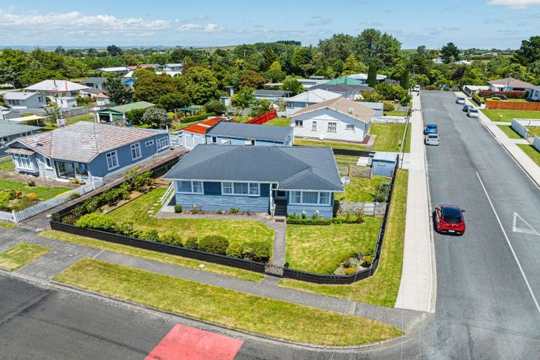 Photo of property in 65 Cloten Road, Stratford, 4332