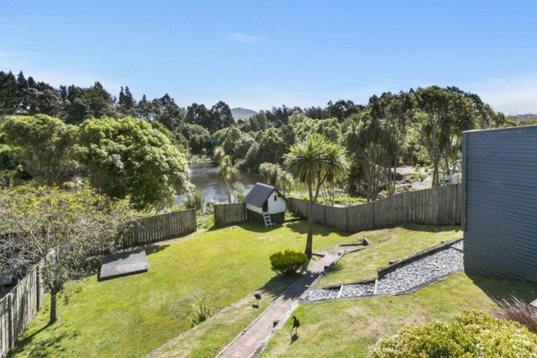 Photo of property in 27 Clariton Avenue, Green Island, Dunedin, 9018