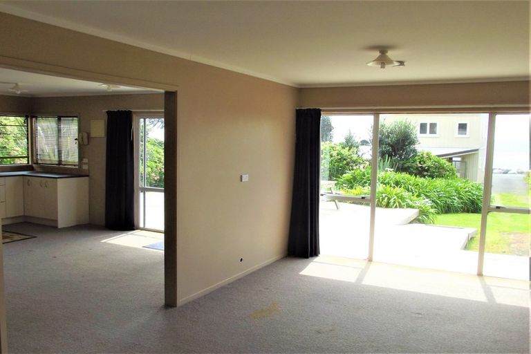 Photo of property in 33 Onaero Beach Road, Onaero, Waitara, 4383