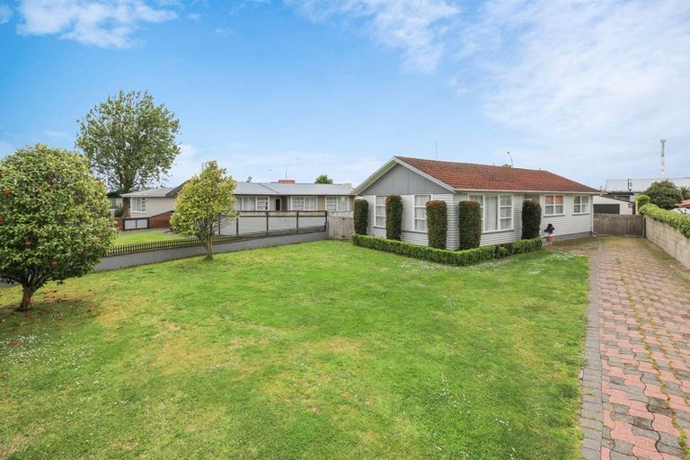 Photo of property in 16 Lugton Street, Nawton, Hamilton, 3200