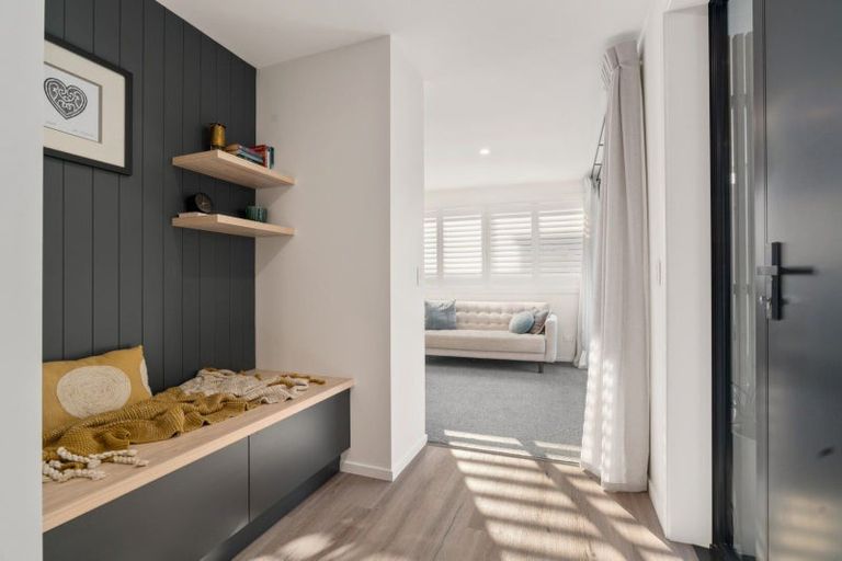 Photo of property in 6 Platinum Ridge, Wanaka, 9305