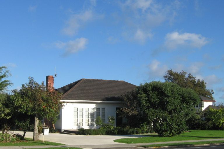 Photo of property in 243 Shirley Road, Papatoetoe, Auckland, 2025