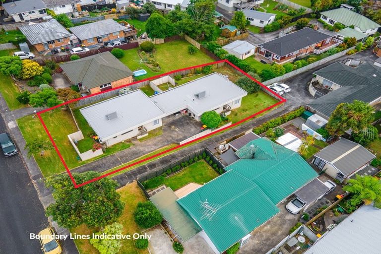 Photo of property in 1-2/19 Pegler Drive, Howick, Auckland, 2014