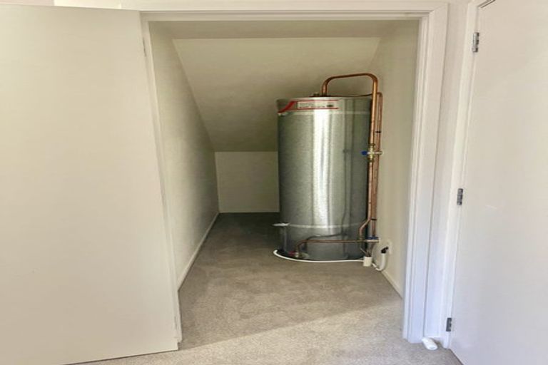 Photo of property in 18 Akeake Lane, Manurewa, Auckland, 2102