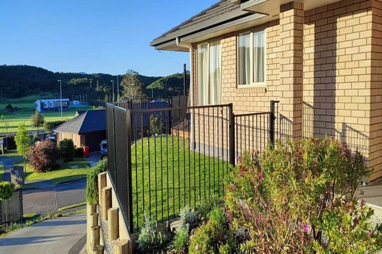 Photo of property in 2 Pukeko Place, Picton, 7220