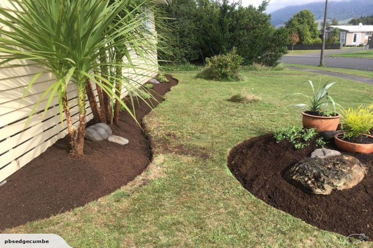 Photo of property in 21 Runuku Grove, Turangi, 3334