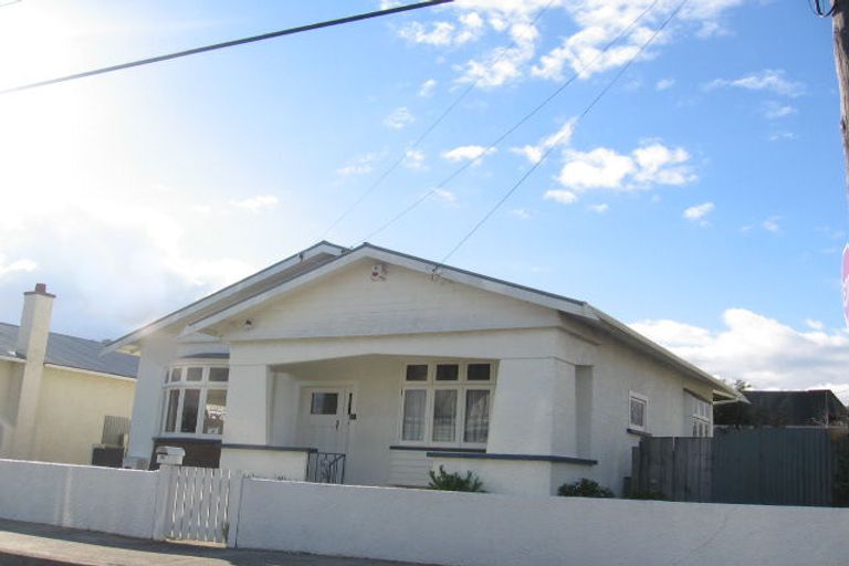 Photo of property in 23 Campbell Terrace, Petone, Lower Hutt, 5012