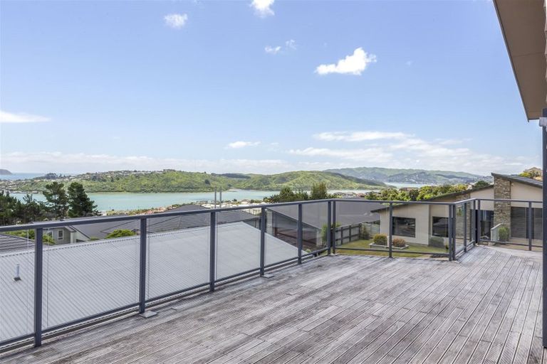 Photo of property in 29 Aspiring Terrace, Aotea, Porirua, 5024