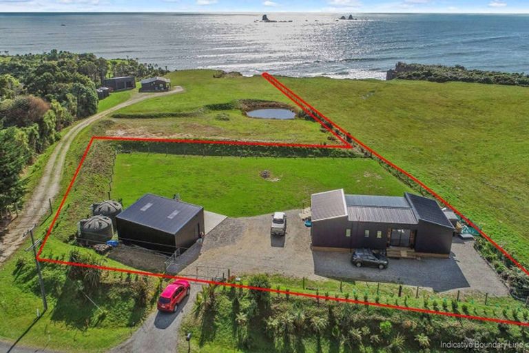 Photo of property in 1010 Cape Foulwind Road, Cape Foulwind, Westport, 7892