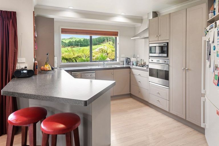 Photo of property in 4 Florey Heights, Springfield, Rotorua, 3015