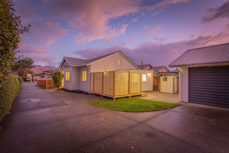 Photo of property in 37 Somerfield Street, Somerfield, Christchurch, 8024