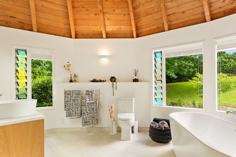 Photo of property in 124 Mahoenui Valley Road, Coatesville, Albany, 0793