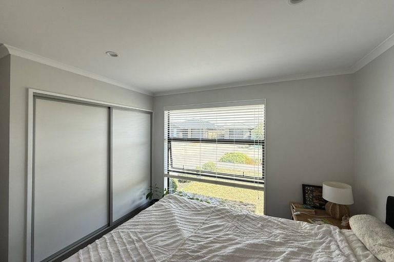 Photo of property in 14 Mccahon Lane, Rolleston, 7615