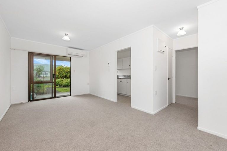 Photo of property in 11b Kingfisher Way, Te Kowhai, Hamilton, 3288
