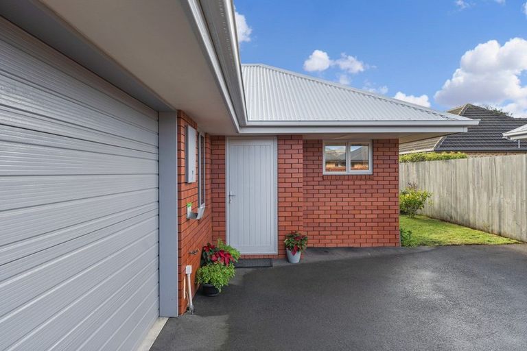 Photo of property in 71f Mackworth Street, Woolston, Christchurch, 8062