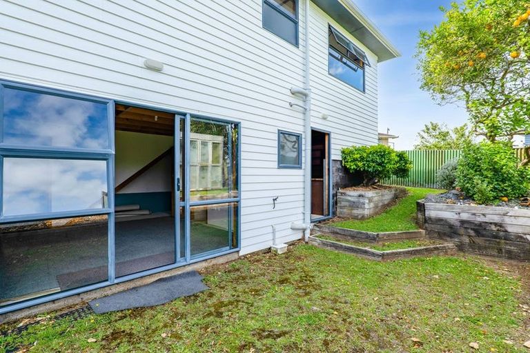 Photo of property in 49 Wynyard Street, Bell Block, New Plymouth, 4312