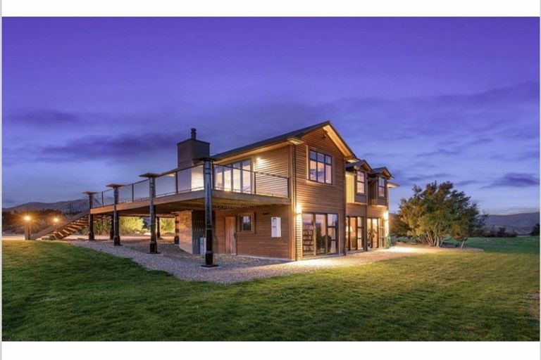 Photo of property in 86 Riverview Road, Queensberry, Cromwell, 9383