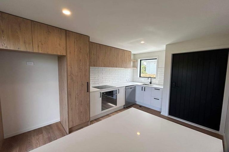 Photo of property in 2/19 Dilworth Street, Riccarton, Christchurch, 8011