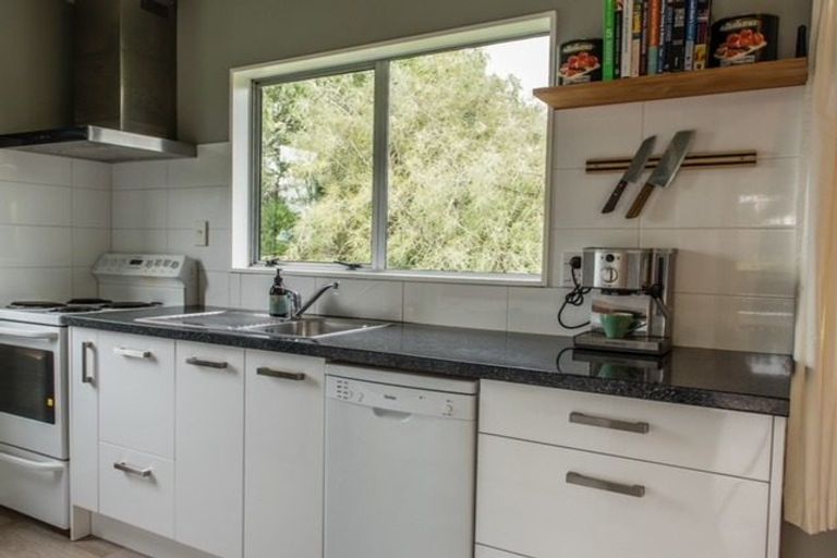 Photo of property in 54 New York Street, Martinborough, 5711