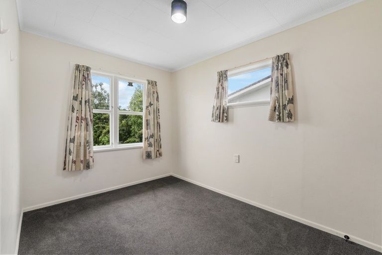Photo of property in 9 Armagh Street, Levin, 5510