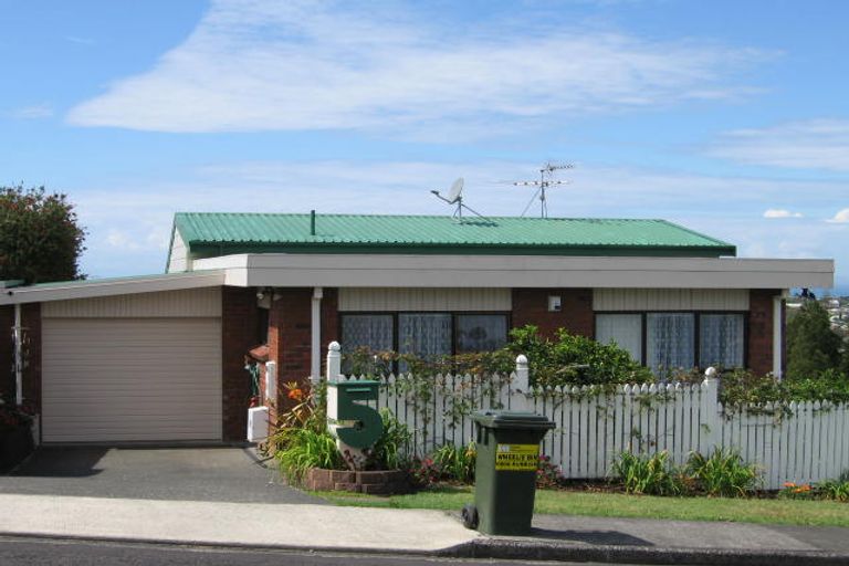 Photo of property in 1/5 Moorgreen Heights, Torbay, Auckland, 0630