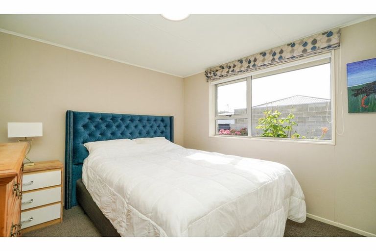 Photo of property in 162 Cunningham Crescent, Grasmere, Invercargill, 9810