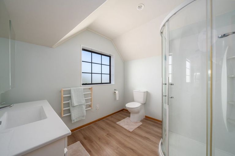 Photo of property in 158 Westchester Drive, Churton Park, Wellington, 6037