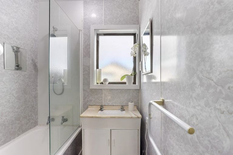 Photo of property in 1/28 Neill Street, Hornby, Christchurch, 8042